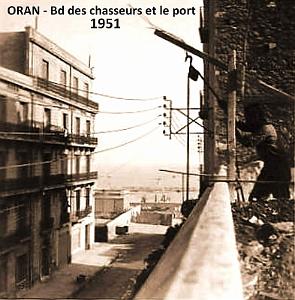 Oran - Vue  Bd des Chasseurs et le port - 1951